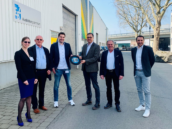 EBZ Gruppe steigt in die Entwicklung und Produktion von Elektrolyseblöcken ein.
