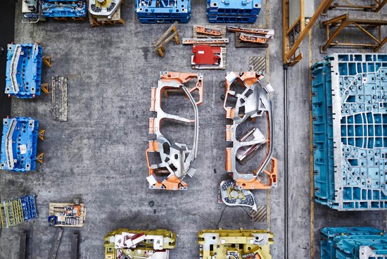 In terms of accuracy and productivity, our tools meet the highest series production requirements in the automotive industry.