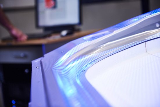 Der ATOS Compact Scan ermöglicht die Digitalisierung kleiner Blechteile, großer Außenhautteile und sogar ganzer Fahrzeuge.